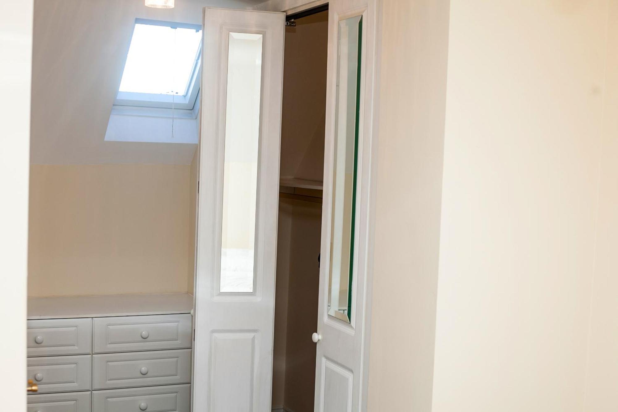 Avril Warwickshire Home Stay Nuneaton Esterno foto