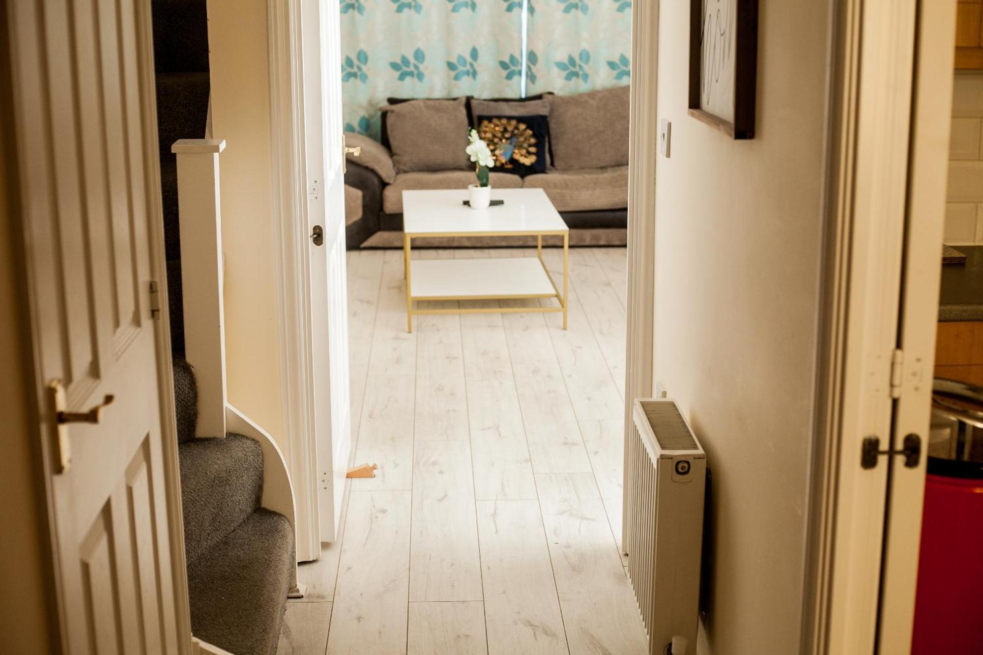 Avril Warwickshire Home Stay Nuneaton Esterno foto